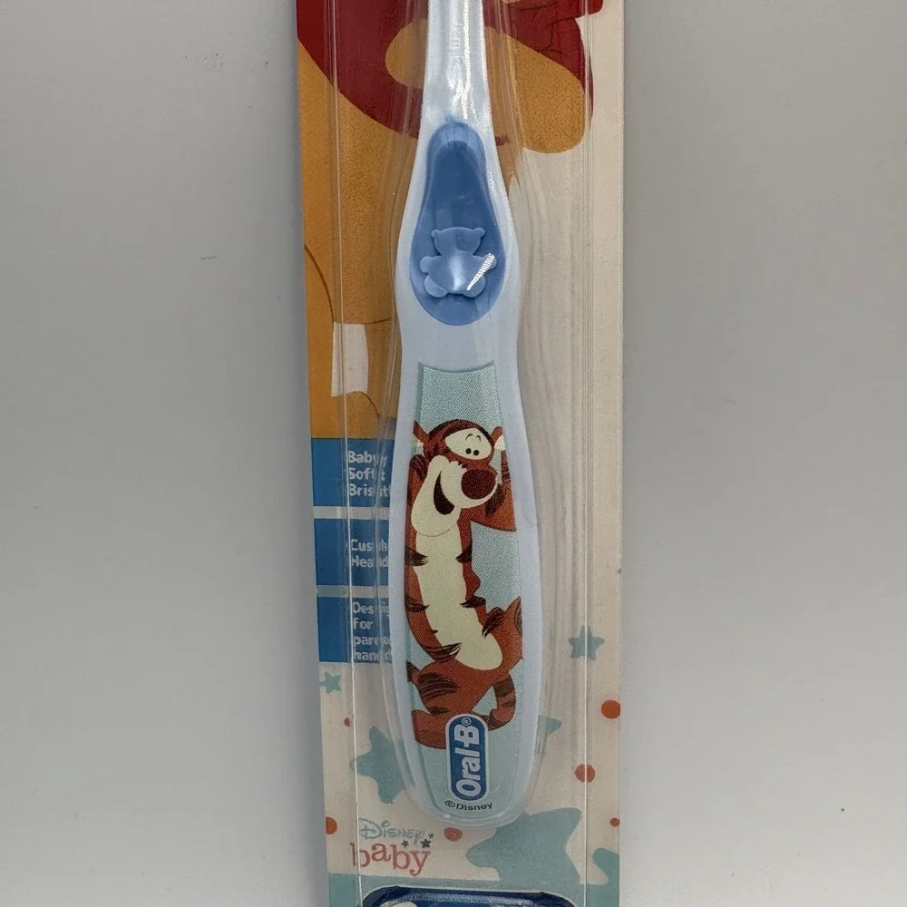 Oral B Baby Toothbrush Blue Disney Winnie The Pooh‎ Tigger 0-3years Extra Soft